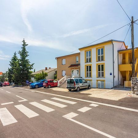 Apartments Obradovic Dramalj Esterno foto